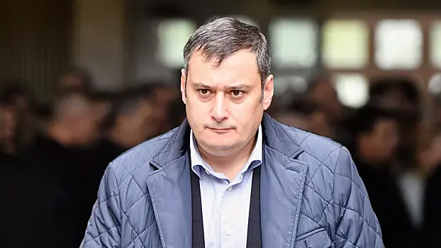 Hinshtejn opublikoval stihi o pjatiletnem malchike pogibshem posle udara vsu c002eb7.webp