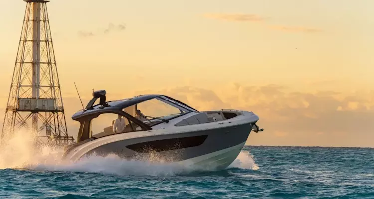 Катер sea ray sundancer 370 ob