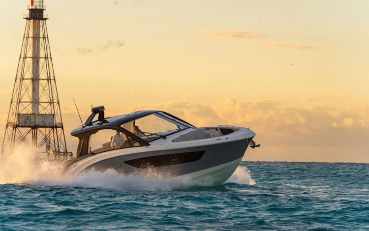 Катер sea ray sundancer 370 ob