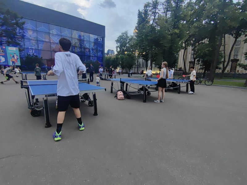 «Крепкая семья — крепкая Россия»: Всероссийский парад семьи прошел в 100 городах России