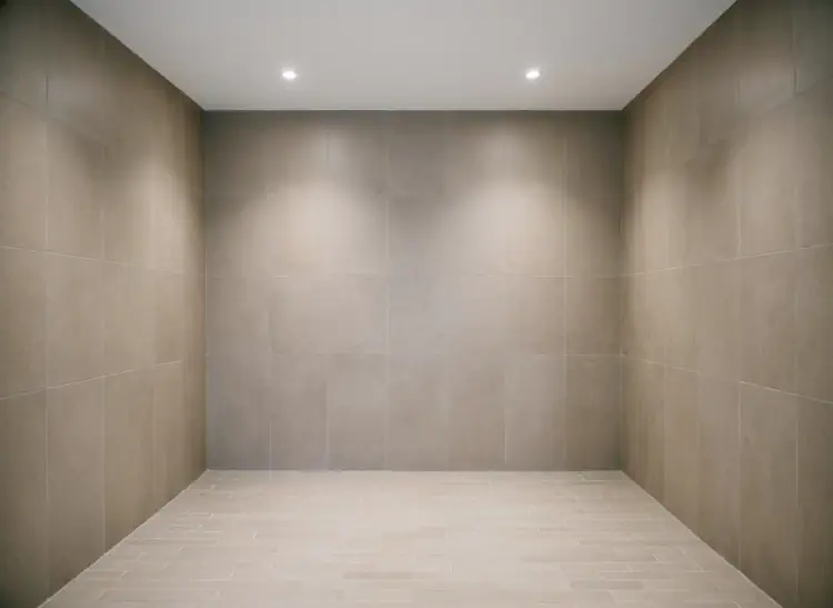 Бежевая керамическая плитка